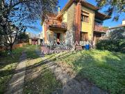 Villetta bifamiliare in affitto di 120 m² in Viale...