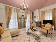 Villetta bifamiliare in affitto di 200 m² in Via Aurelia Sud