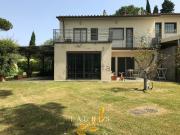 Villetta bifamiliare in affitto di 273 m² in Via San Carlo