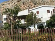 Villetta bifamiliare in affitto di 700 m² in Via Tolomea, 31