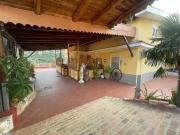 Villetta Bifamiliare in vendita a Monreale, Aquino