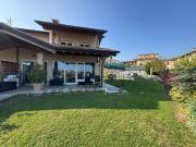 Villetta bifamiliare in vendita di 130 m²
