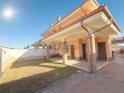 Villetta bifamiliare in vendita di 110 m² in Via Casal...