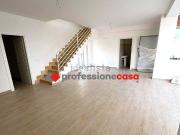 Villetta bifamiliare in vendita di 110 m² in Via Castagnetta