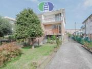 Villetta bifamiliare in vendita di 110 m² in Via G....