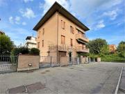 Villetta bifamiliare in vendita di 110 m² in Via Mar Tirreno