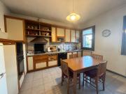 Villetta bifamiliare in vendita di 115 m² in Via Parauro, 58