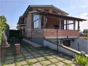 Villetta bifamiliare in vendita di 120 m² in Via Genova, 27