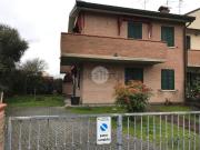 Villetta bifamiliare in vendita di 120 m² in Via Pioppa, 78