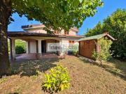 Villetta bifamiliare in vendita di 120 m² in Via Traversagna