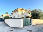 Villetta bifamiliare in vendita di 124 m² in Via Ada...