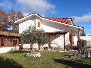 Villetta bifamiliare in vendita di 124 m² in Via Colle...