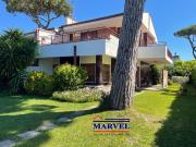 Villetta bifamiliare in vendita di 130 m² in Via degli Anina