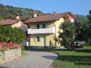 Villetta bifamiliare in vendita di 130 m² in Via Ricomes