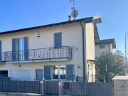 Villetta bifamiliare in vendita di 131 m² in Via Tramia, 92
