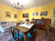 Villetta bifamiliare in vendita di 137 m² in Via Varese, 27