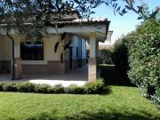 Villetta bifamiliare in vendita di 140 m² in Via Aurora, 52