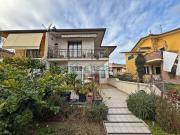 Villetta bifamiliare in vendita di 140 m² in Via dei...