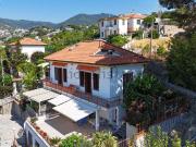 Villetta bifamiliare in vendita di 140 m² in Via...