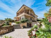 Villetta bifamiliare in vendita di 140 m² in Via Magliano