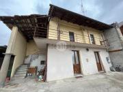 Villetta bifamiliare in vendita di 140 m² in Via Roma, 29