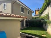 Villetta bifamiliare in vendita di 140 m² in Viale Spagna, 4