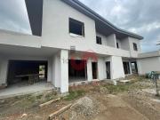 Villetta bifamiliare in vendita di 140 m² in Viale Spinelli
