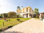 Villetta bifamiliare in vendita di 142 m² in Via Reno