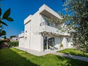 Villetta bifamiliare in vendita di 145 m² in Traversa...