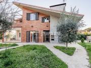 Villetta bifamiliare in vendita di 182 m² in Via della...
