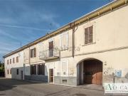 Villetta bifamiliare in vendita di 146 m² in Via Novara, 42