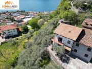 Villetta bifamiliare in vendita di 150 m² in Via Castello