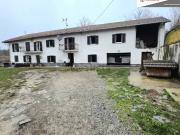 Villetta bifamiliare in vendita di 150 m² in Via Martiri...