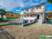 Villetta bifamiliare in vendita di 150 m² in Via Tiziano...