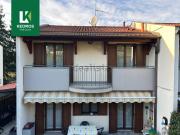 Villetta bifamiliare in vendita di 151 m² in Via San...