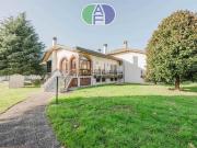 Villetta bifamiliare in vendita di 152 m² in Via Brendole, 1
