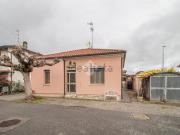 Villetta bifamiliare in vendita di 153 m² in Via Martiri...