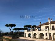 Villetta bifamiliare in vendita di 1550 m² in Via...