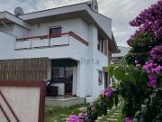 Villetta bifamiliare in vendita di 155 m² in Via dei Lecci