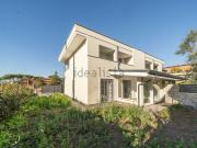 Villetta bifamiliare in vendita di 155 m² in Via Pietrapaola