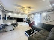 Villetta bifamiliare in vendita di 155 m² in Via Vanzago, 15