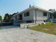 Villetta bifamiliare in vendita di 159 m²