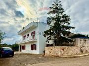 Villetta bifamiliare in vendita di 160 m² in Contrada...