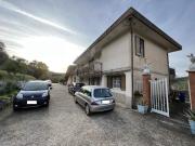 Villetta bifamiliare in vendita di 160 m² in Via Crocicchie