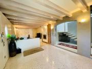 Villetta bifamiliare in vendita di 160 m² in Via Gobbi, 10