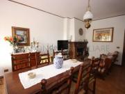 Villetta bifamiliare in vendita di 160 m² in Via Manetto
