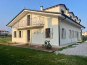 Villetta bifamiliare in vendita di 160 m² in Via Paganini, 2