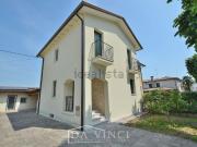 Villetta bifamiliare in vendita di 160 m² in Via...