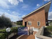 Villetta bifamiliare in vendita di 160 m² in Via Selegas, 28