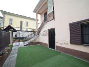 Villetta bifamiliare in vendita di 160 m² in Via Vignate